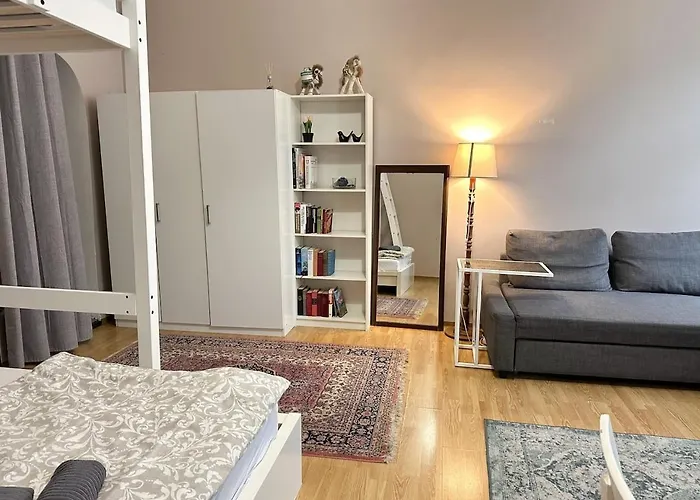 Graces Flat Near To Hauptbahnhof And Old Daire Viyana